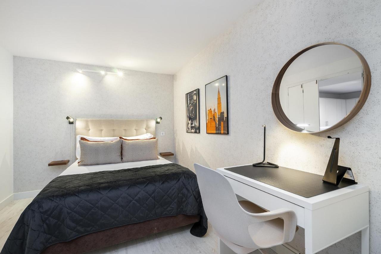 Whome Lisbon'S Best Kept Secret: 2-Bed W/Ac & Patio Buitenkant foto