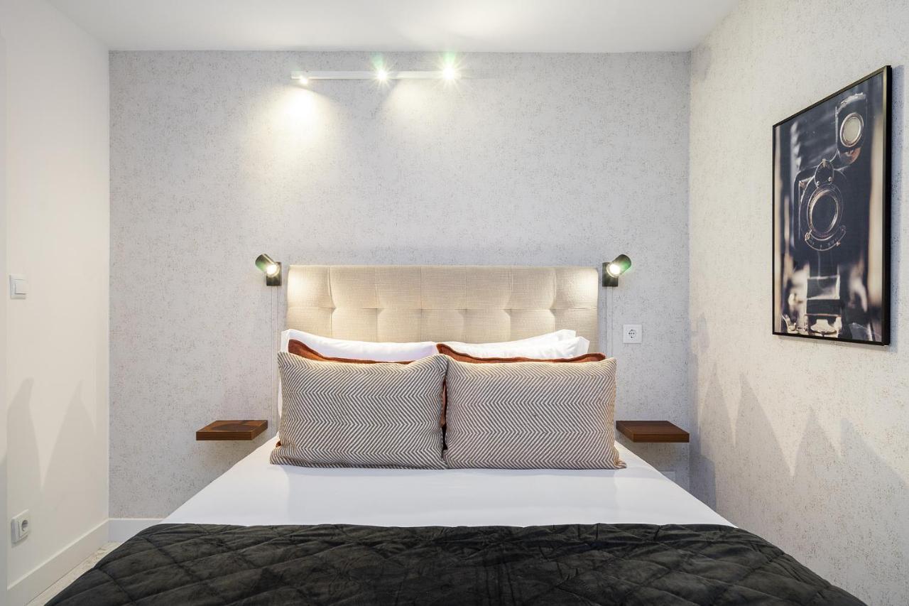 Whome Lisbon'S Best Kept Secret: 2-Bed W/Ac & Patio Buitenkant foto