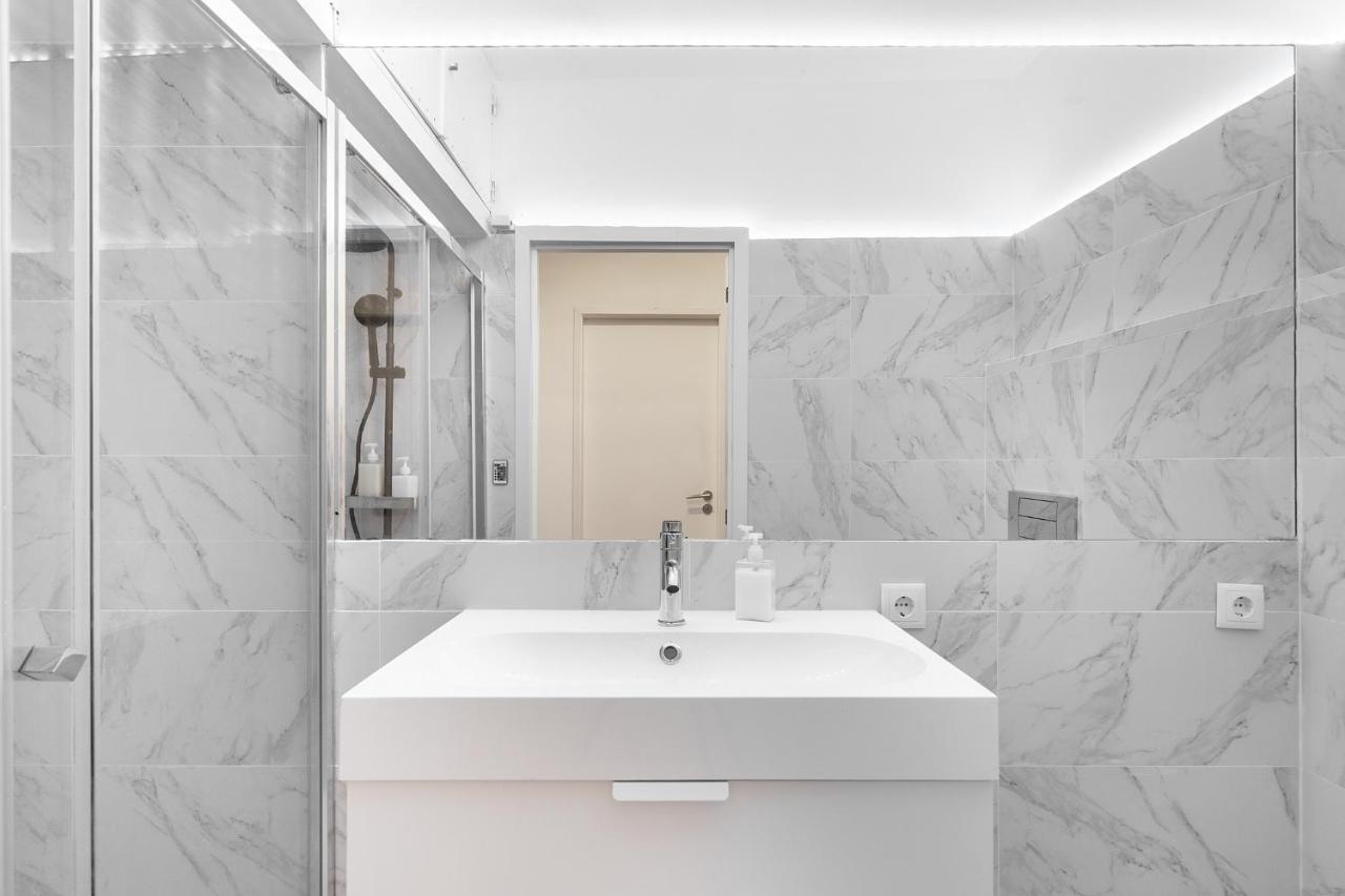 Whome Lisbon'S Best Kept Secret: 2-Bed W/Ac & Patio Buitenkant foto